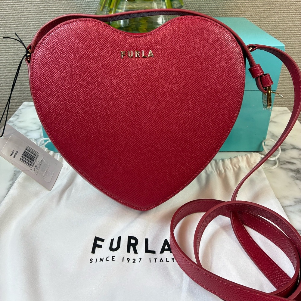 NWT Furla Cabernet Red Leather Lilli Heart Crossbody Bag - Retail $258 - Picture 1 of 10